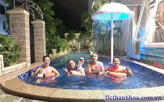 bể bơi villa sao biển sb109